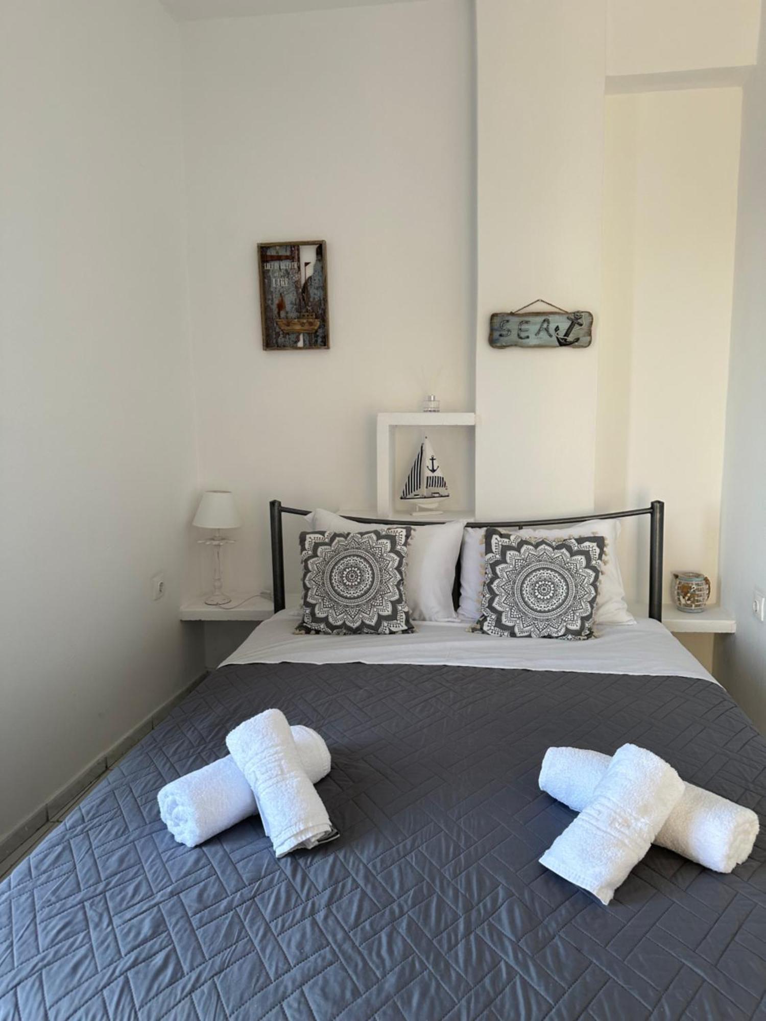 Nicole Rooms Santorini Vóthon المظهر الخارجي الصورة